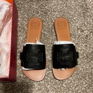 Tory Burch Black Melinda Sandal size 7.5